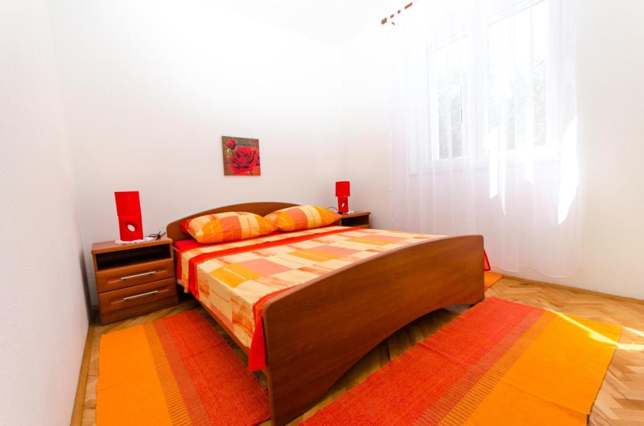 Apartments Ivana โตรกีร์ ภายนอก รูปภาพ