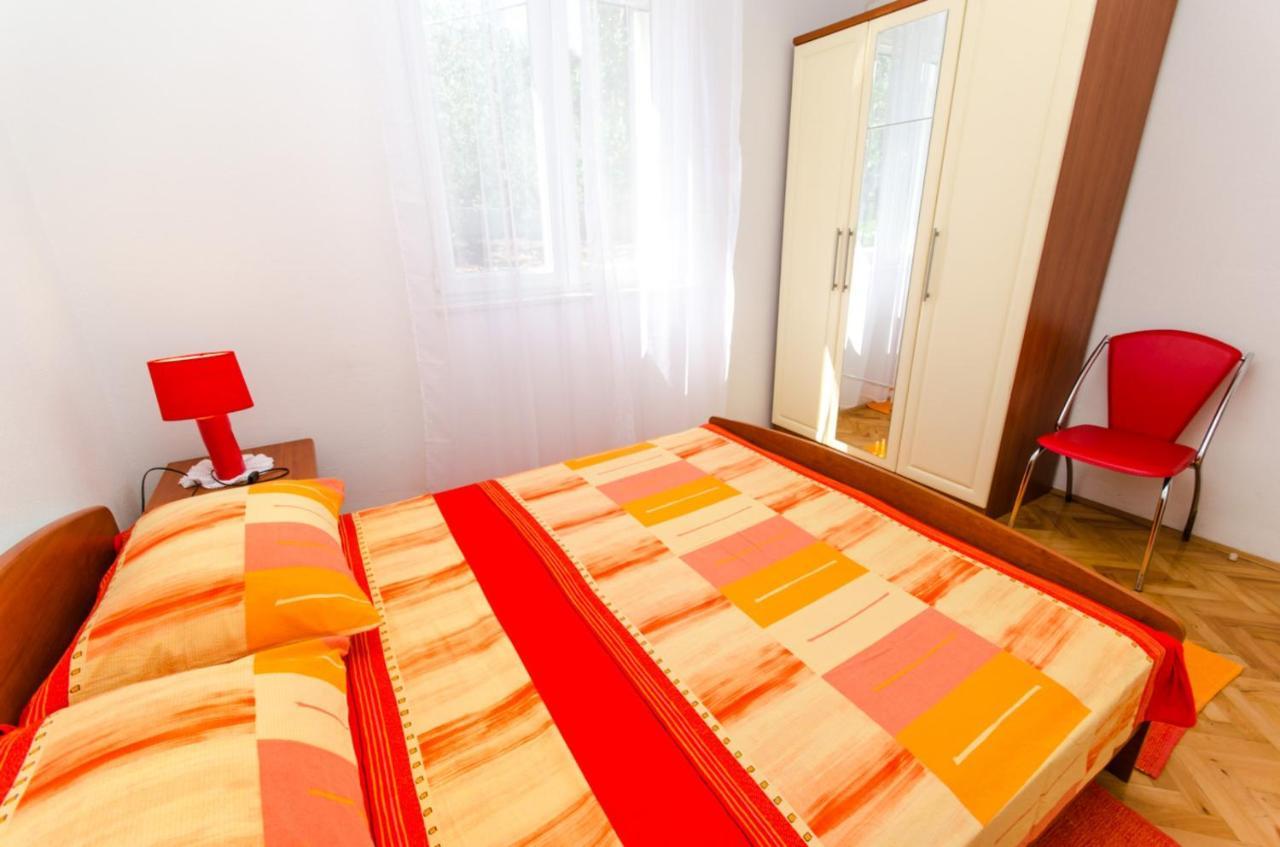 Apartments Ivana โตรกีร์ ภายนอก รูปภาพ