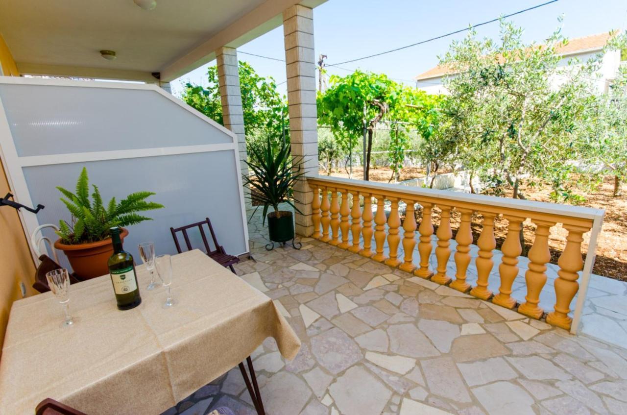Apartments Ivana โตรกีร์ ภายนอก รูปภาพ