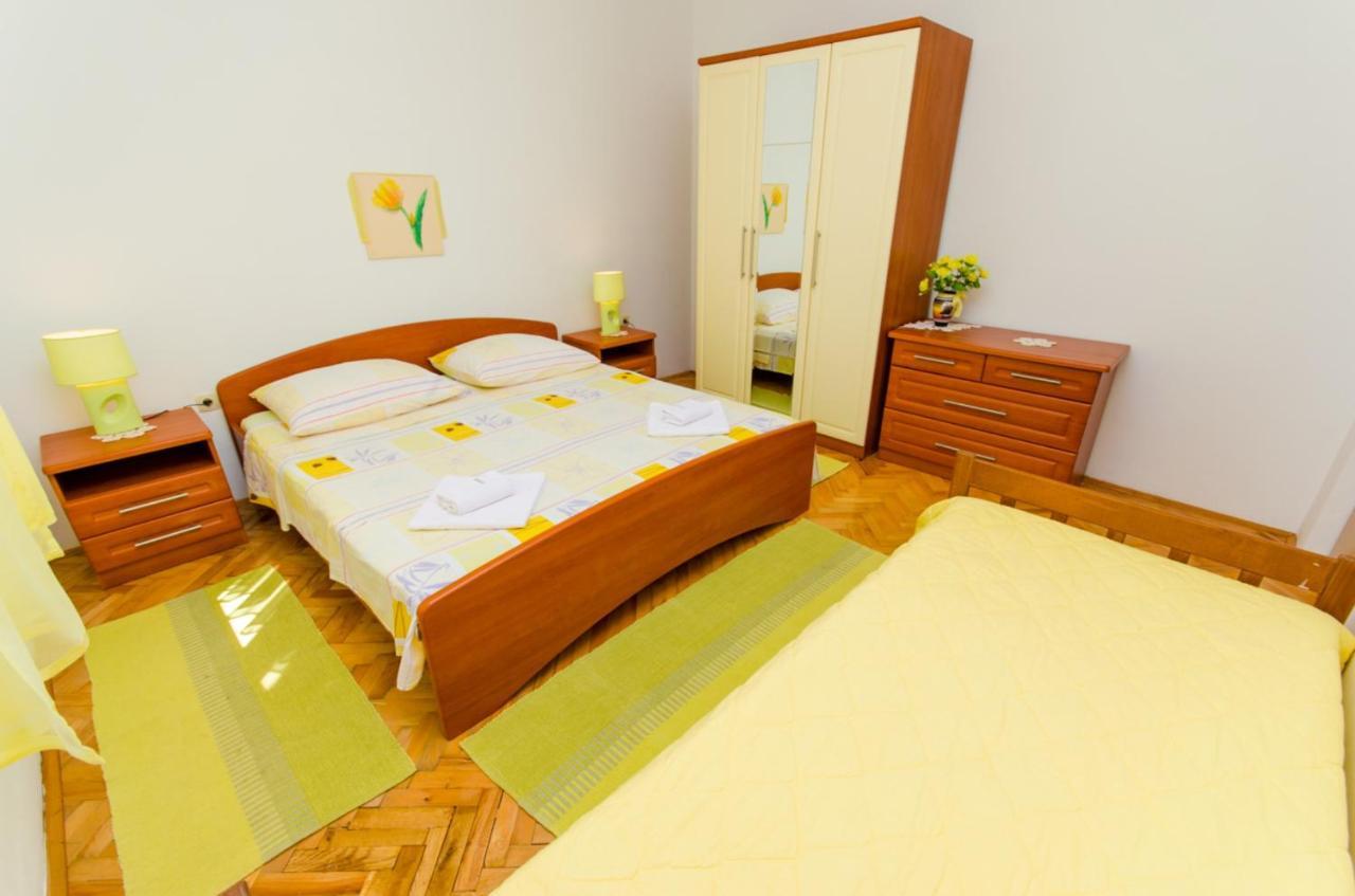 Apartments Ivana โตรกีร์ ภายนอก รูปภาพ