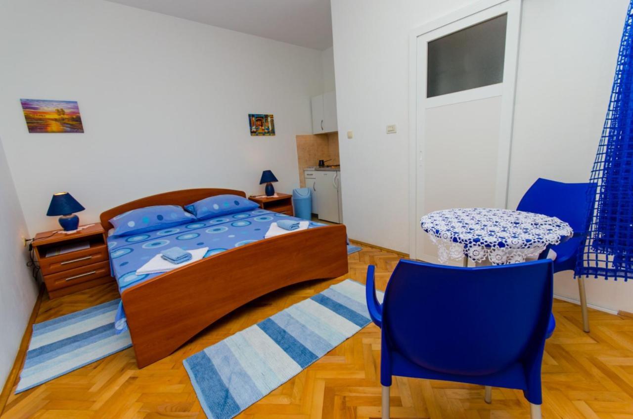 Apartments Ivana โตรกีร์ ภายนอก รูปภาพ